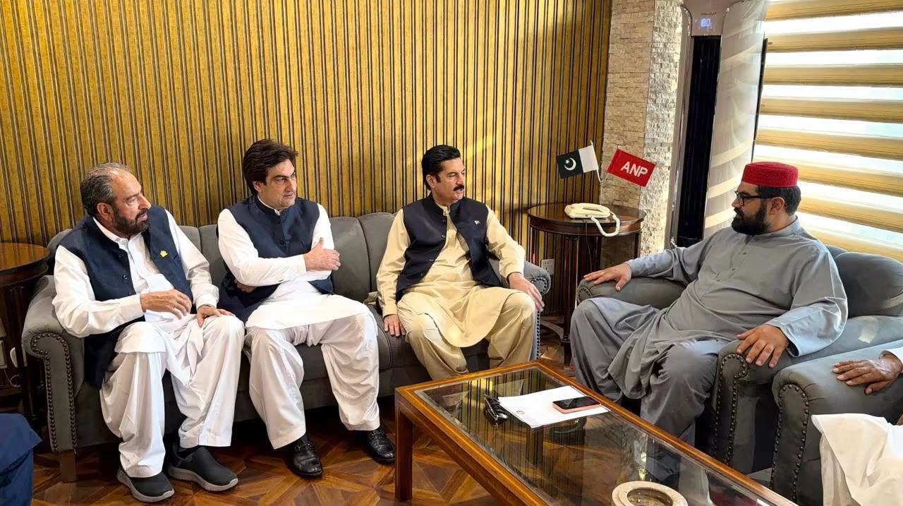 PPP KP President Syed Muhammad Ali Shah Bacha, Governor Faisal Karim Kundi Meet ANP President Senator Aimal Wali Khan
